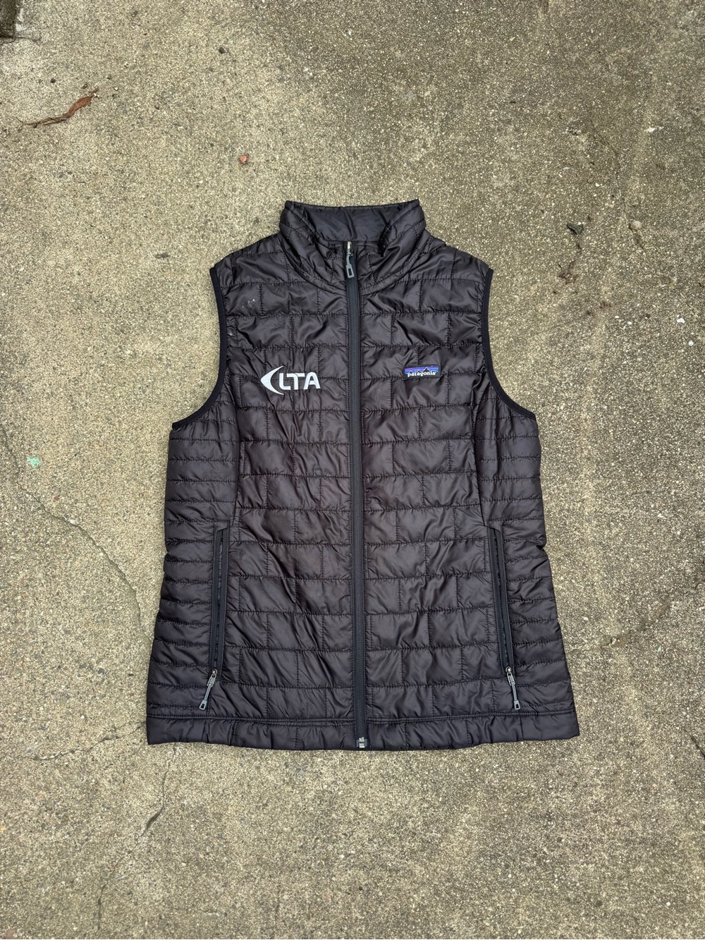 Patagonia Nano Puff Vest Womens Large Black Quilted Puffer Outdoor Gorpcore
